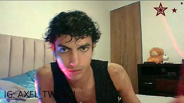 Snapshot of axel_love13 chatting on 12/03/25, 10:41 axel love13 online show from 12/03/25, 10:41