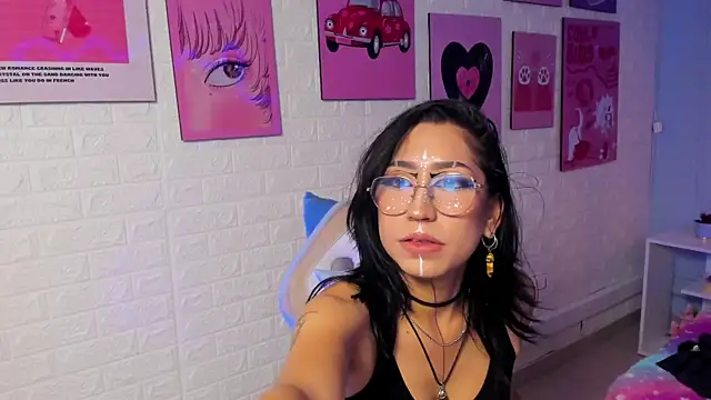 ArtemisaMoonn online show from 11/11/25, 07:47