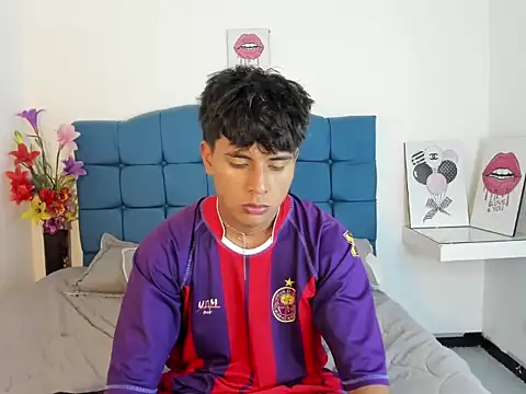 Valentino Lane online show from 01/16/26, 02:15