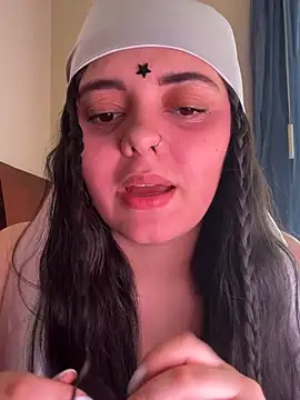 candicewest  online show from 02/25/26, 05:11