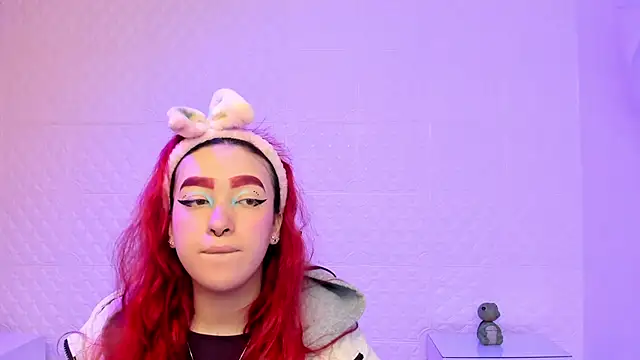 Dakkotta   online show from 11/11/25, 02:39