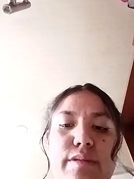 Snapshot of iriss_05 chatting on 12/04/25, 11:30 iriss 05 online show from 12/04/25, 11:30