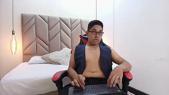 DanteVoss online show from 11/20/25, 04:01