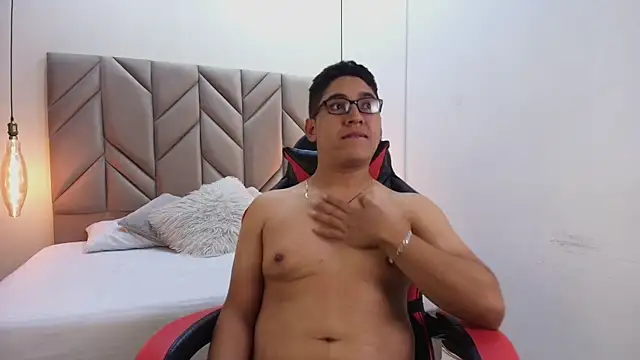 DanteVoss online show from 11/22/25, 03:49