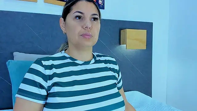 Andhrea Vale online show from 03/04/26, 12:11