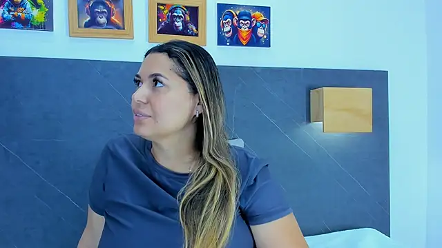 Andhrea Vale online show from 03/24/26, 12:21