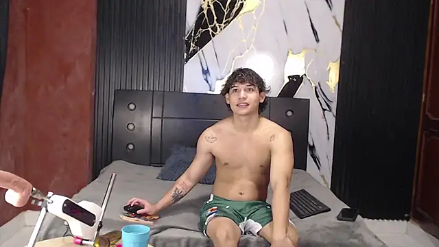 Larandmarkoss online show from 11/30/25, 01:37