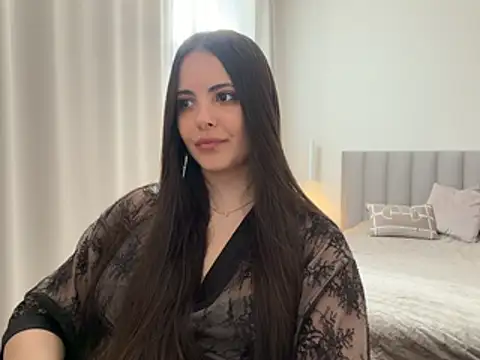 Mylina  online show from 04/06/26, 08:26