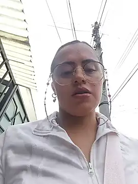 Snapshot of ALEJA__22 chatting on 07/16/26, 12:55 ALEJA 22 online show from 07/16/26, 12:55