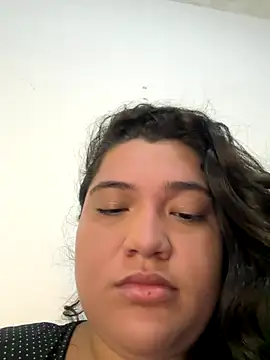 Snapshot of sweetmuslim01 chatting on 09/25/25, 04:43 sweetmuslim01 online show from 09/25/25, 04:43