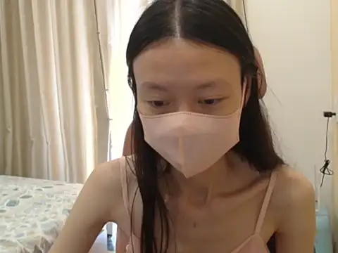 Lil-Cherries online show from 03/19/26, 01:53