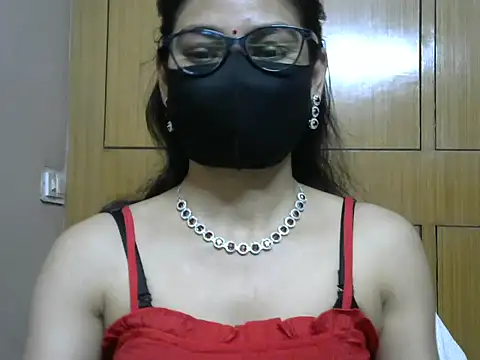 Fairy Pie online show from 03/05/26, 07:43