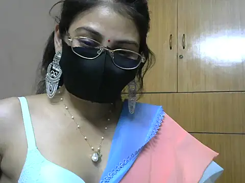 Fairy Pie online show from 05/21/26, 06:37