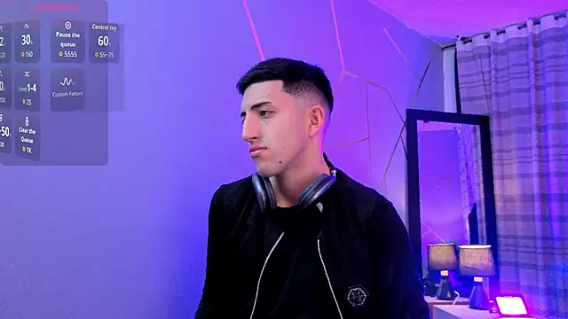 Un Sluttyy online show from 12/04/25, 11:30