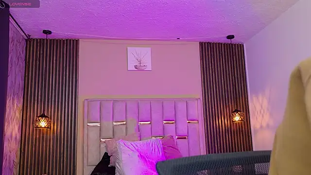 Un Sluttyy online show from 01/07/26, 12:07