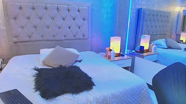 EmylyTaylor FG online show from 01/16/26, 11:47