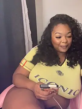 Fxncymuse online show from 04/16/26, 12:39