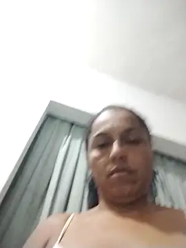  Lizeth  online show from 03/28/26, 04:56