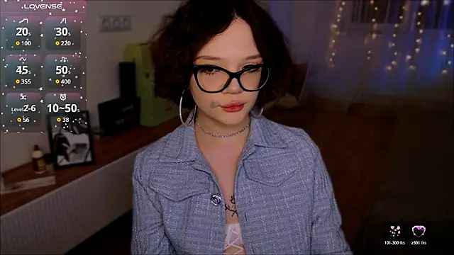 Sweety cheeky online show from 11/25/25, 10:32