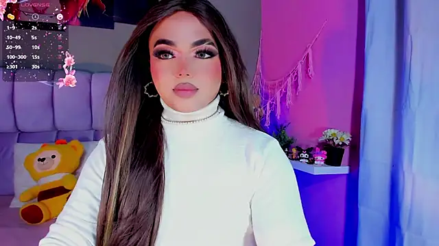 Lovely-Hinata online show from 07/11/26, 04:04
