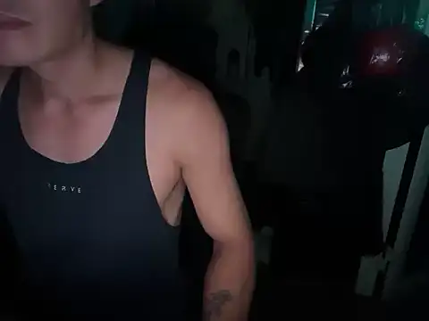 Snapshot of OceanCandy chatting on 11/21/25, 05:00 OceanCandy online show from 11/21/25, 05:00