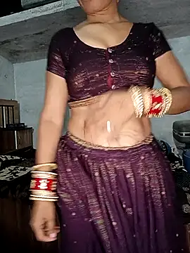 Snapshot of missindia1234 chatting on 07/12/26, 04:53 missindia1234 online show from 07/12/26, 04:53