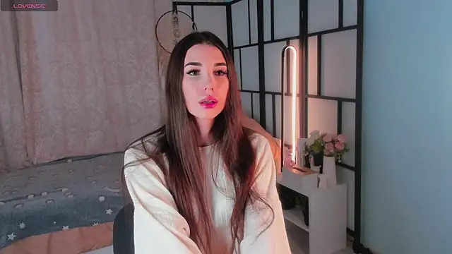 ShennaKoerper online show from 11/26/25, 11:11