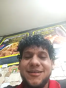 prototipoA45 online show from 12/15/25, 10:14