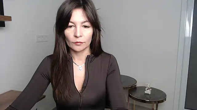 Veronichkaaa online show from 11/27/25, 07:43