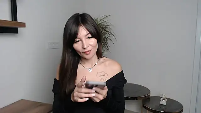 Veronichkaaa online show from 12/02/25, 07:25