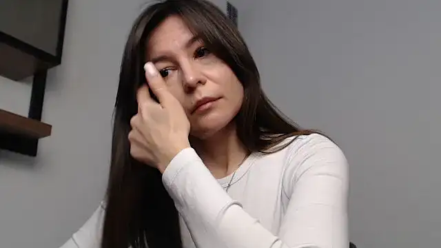 Veronichkaaa online show from 03/13/26, 09:05