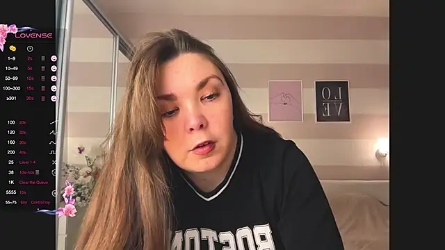 Snapshot of liliaMaivis chatting on 11/21/25, 05:11 liliaMaivis online show from 11/21/25, 05:11