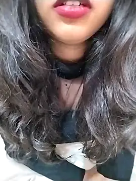 Snapshot of Sexy_Divya__ chatting on 12/05/25, 06:44 Sexy Divya online show from 12/05/25, 06:44