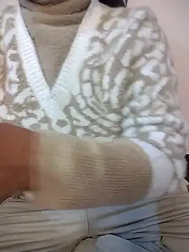 Snapshot of Sexy_Divya__ chatting on 12/23/25, 05:49 Sexy Divya online show from 12/23/25, 05:49