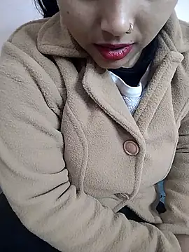 Snapshot of Sexy_Divya__ chatting on 01/14/26, 06:08 Sexy Divya online show from 01/14/26, 06:08