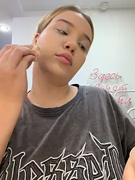 KilianaNoir online show from 03/05/26, 06:42