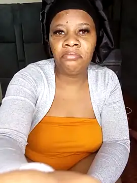 Emmylove-xr25 online show from 04/24/26, 11:01