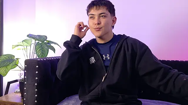 Valentin X online show from 11/28/25, 04:15