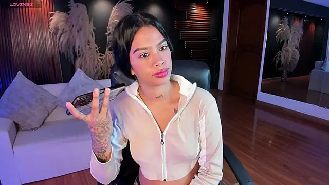 Saara Corraless online show from 02/24/26, 06:28