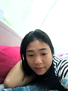 Lynly k2 online show from 03/17/26, 12:26