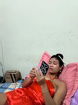 Lynly k2 online show from 03/28/26, 12:27