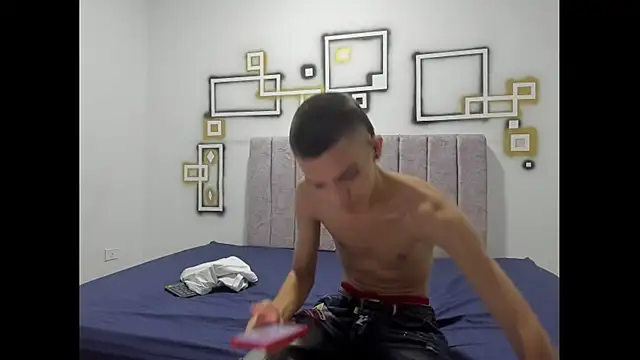 Snapshot of lilith_santiago_sex chatting on 11/13/25, 01:04 lilith santiago sex online show from 11/13/25, 01:04