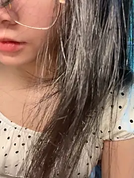 Lynn-122 online show from 11/16/25, 02:28