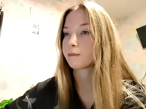 Snapshot of BarkySedna chatting on 11/28/25, 11:24 BarkySedna online show from 11/28/25, 11:24