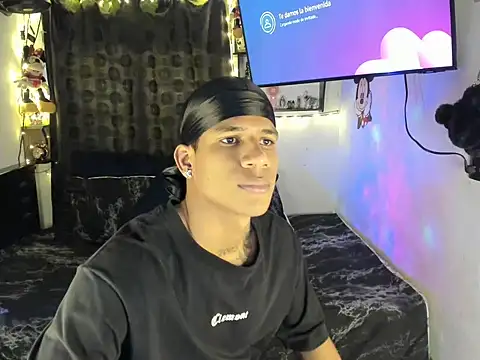 JUANBIGCOCK21CM online show from 07/15/26, 05:51