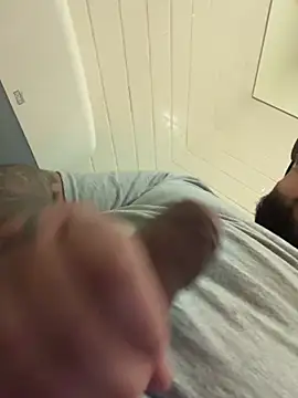 Snapshot of Daddyhonk chatting on 03/23/26, 06:34 Daddyhonk online show from 03/23/26, 06:34