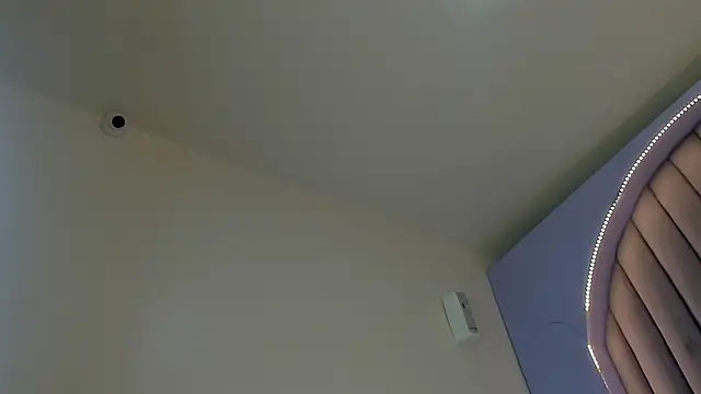 NicoletCherry   online show from 01/07/26, 07:49