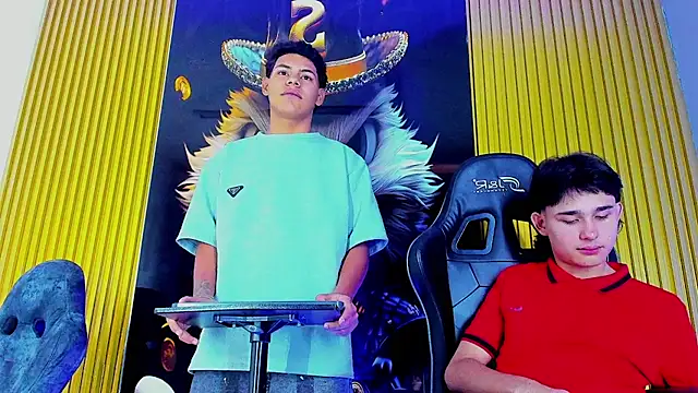 Tommy bigcock19 online show from 11/23/25, 12:27