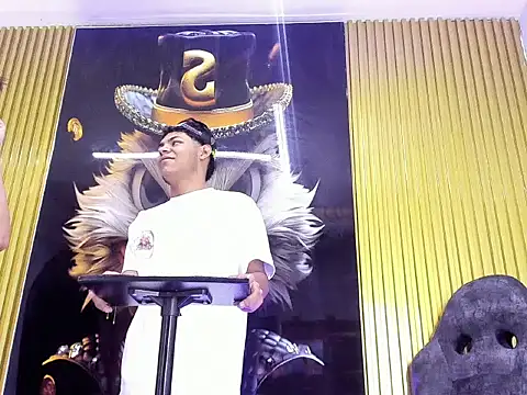 Tommy bigcock19 online show from 11/29/25, 12:19