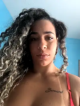 vivianeleoa online show from 07/29/26, 05:11
